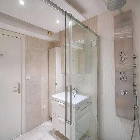 Apartmán Frgk Massenet 'blue Riviera' Modern Comfort 1 Min From Promenade Des Nice